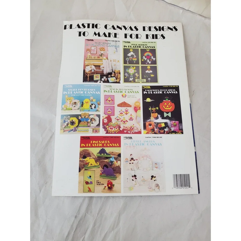 Leisure‎ Arts Under The Big Top In Plastic Canvas Leaflet 1241 Circus Patterns